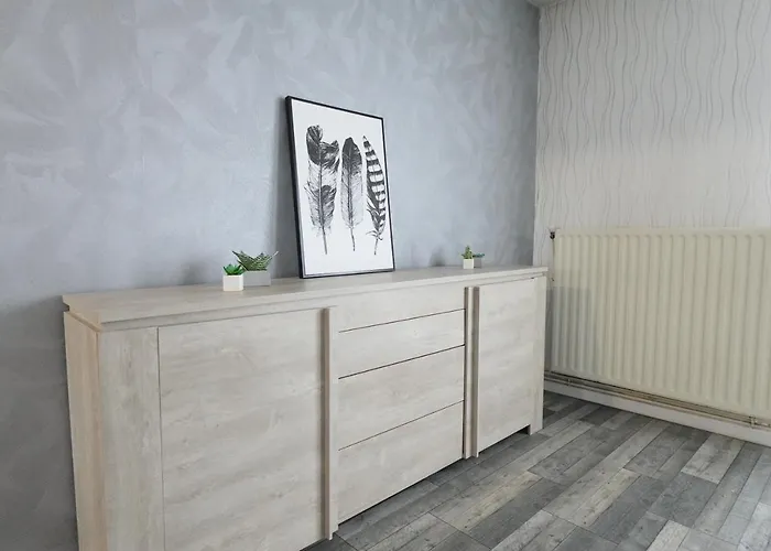 Lens, Bel Appartement Lumineux Spacieux En Centre Ville 3 Chambres